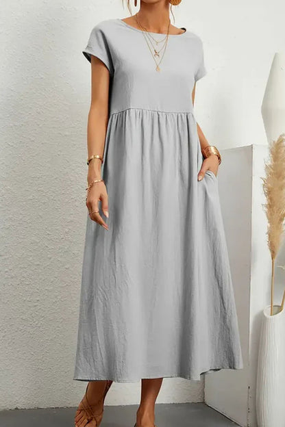 Classic Vintage & Enduringly Stylish Dress
