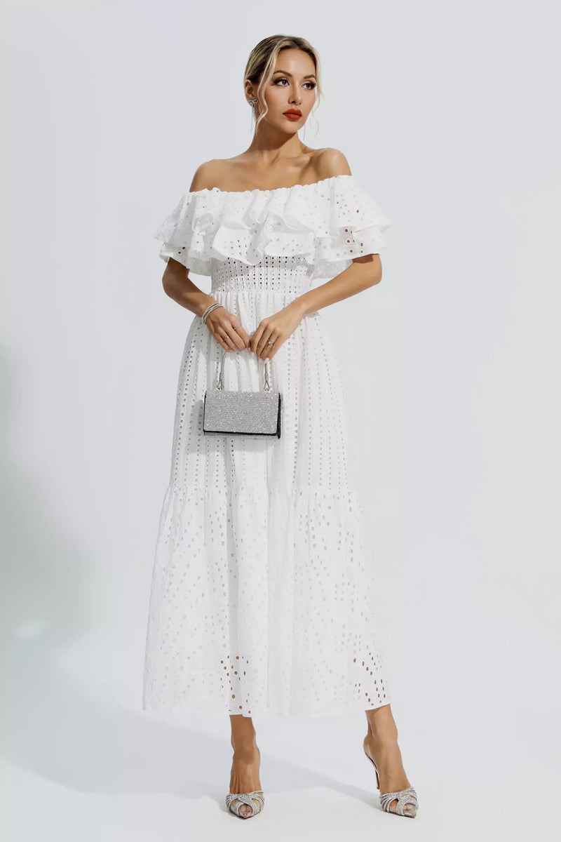 Beautifully Crafted Dress in a Classic Style