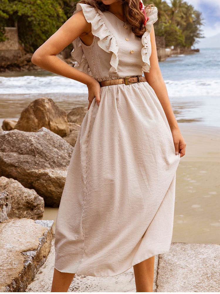 Beautifully Finished Dress in a Timeless Design