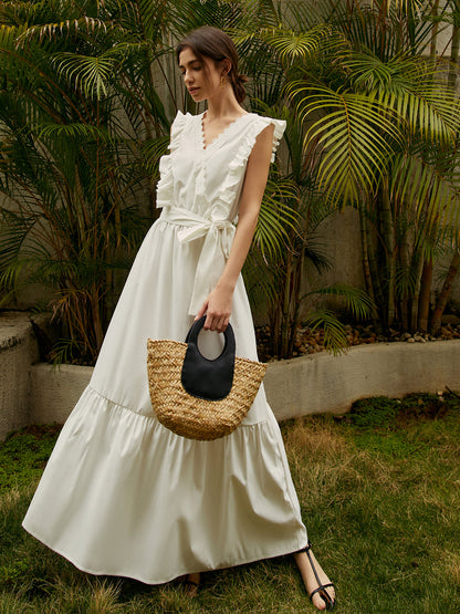 Sophisticated Dress with a Clean Classic Look