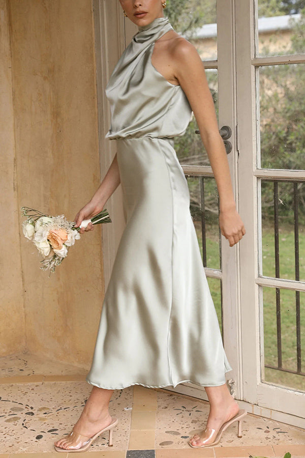 Gracefully Styled Dress for Any Occasion
