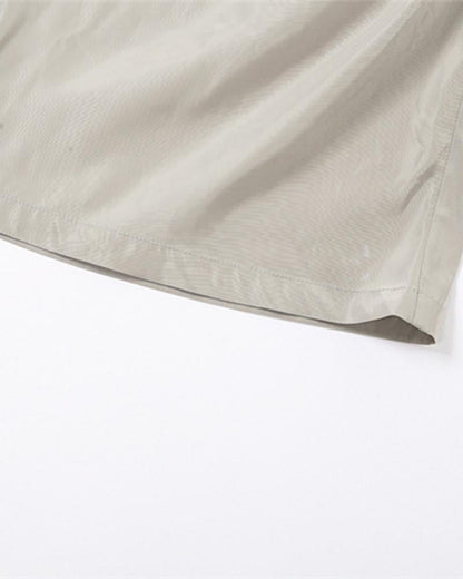 Effortlessly Elegant Pants with a Timeless Design