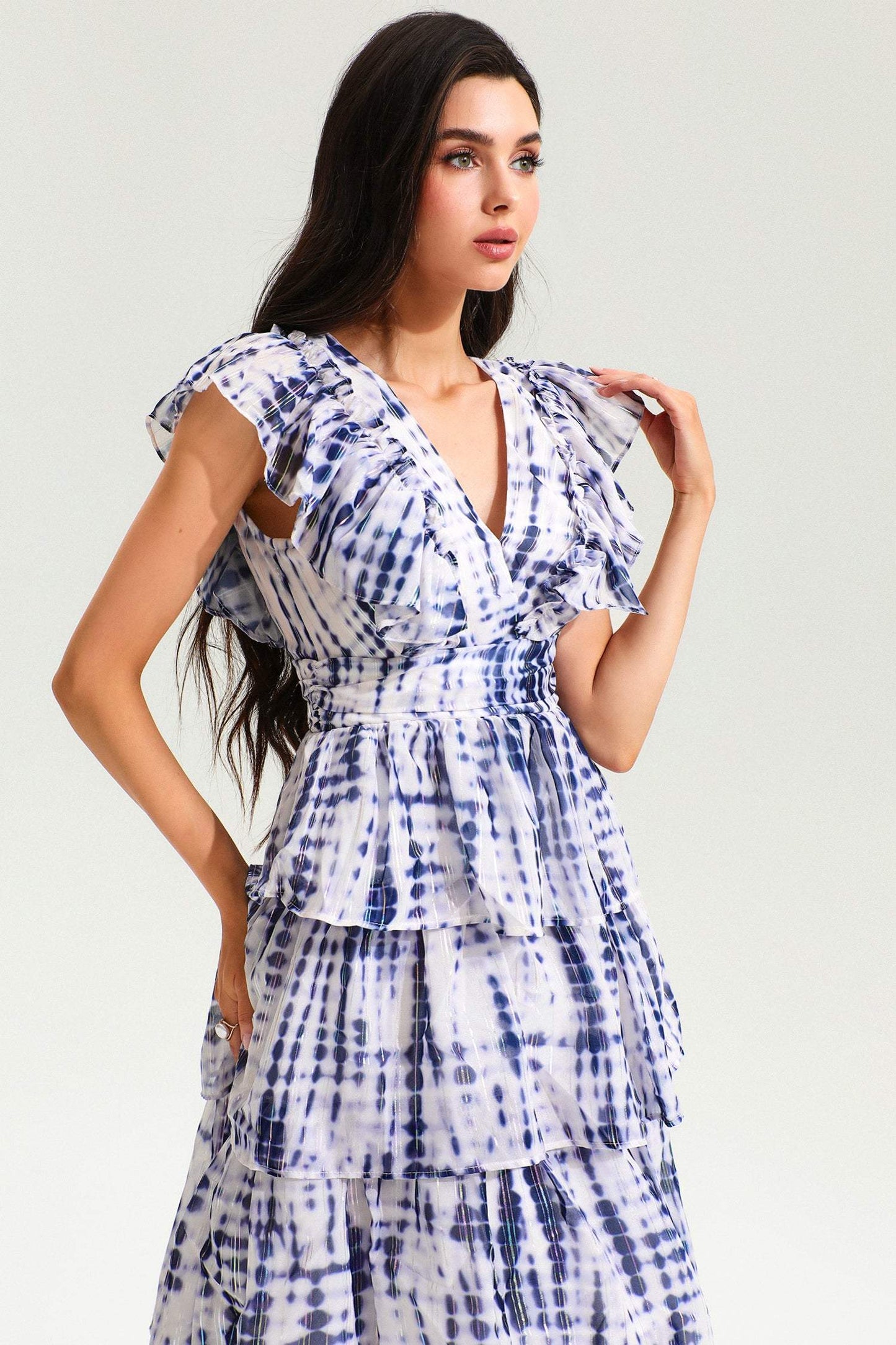 Gracefully Styled Dress for Any Occasion