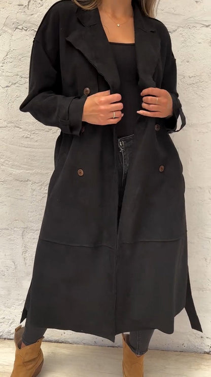 Classic Vintage & Enduringly Stylish Coat