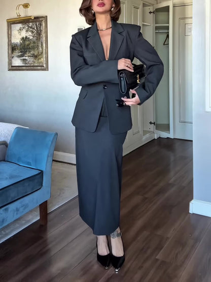 Well Tailored Garment with a Graceful Silhouette