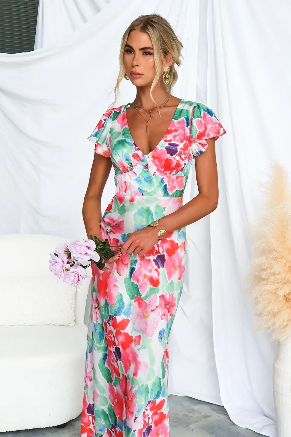 A Vintage Style Dress with Delicate Timeless Details