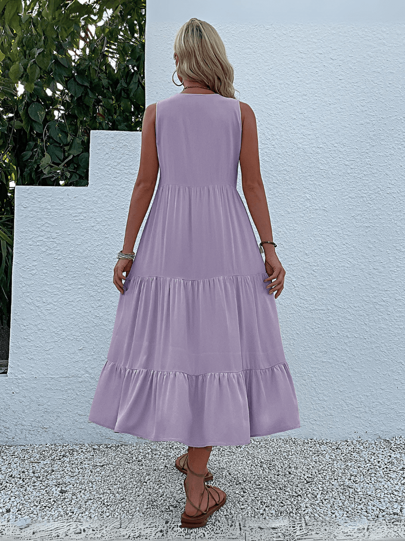 Beautifully Crafted Dress in a Classic Style