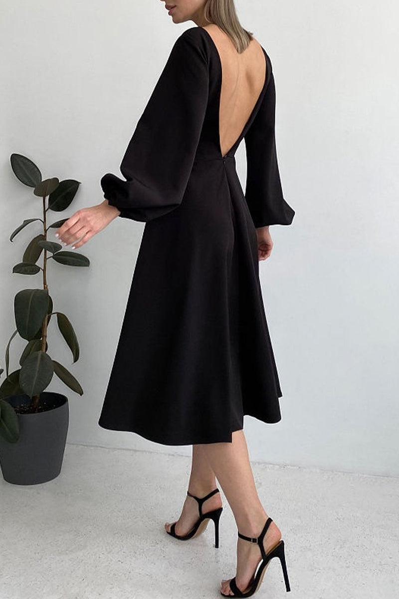 Classic Vintage Dress with a Flattering Fit