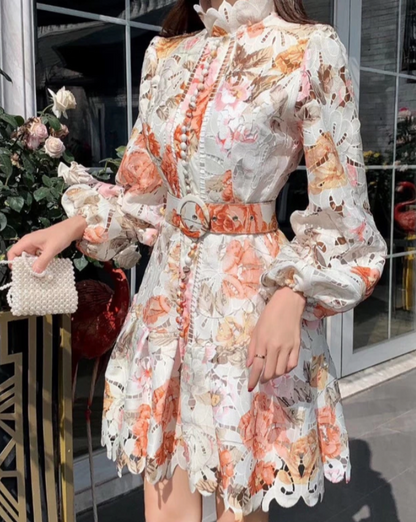 Well Tailored Dress with a Graceful Silhouette
