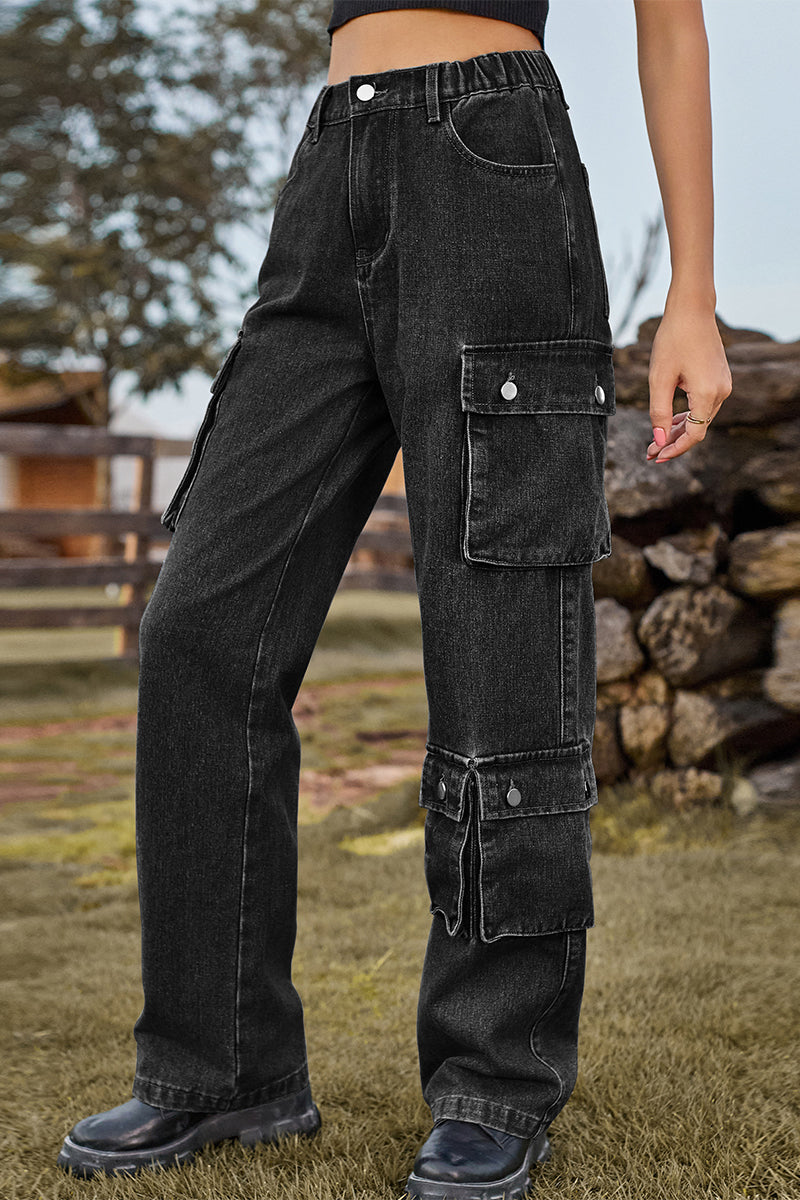 Effortlessly Elegant Garment with a Timeless Design