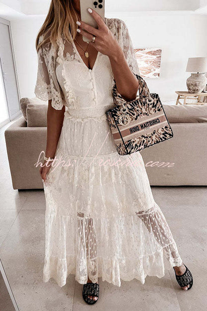 Beautifully Crafted Dress in a Classic Style