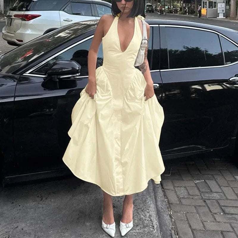Beautifully Crafted Dress in a Classic Style