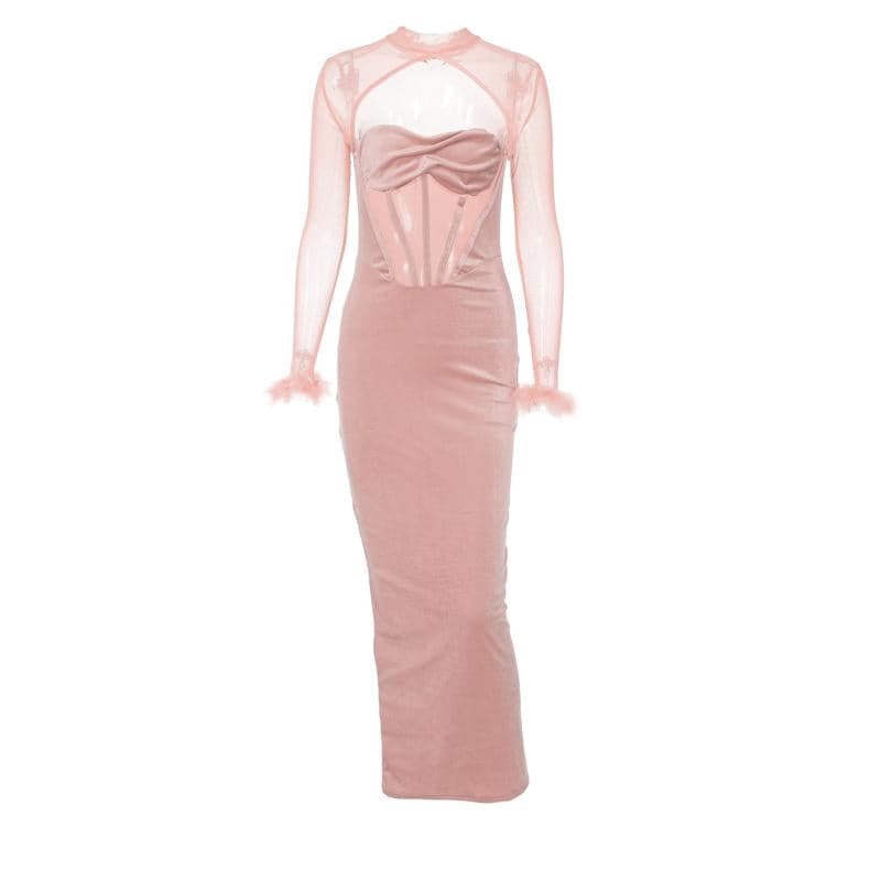 Beautifully Finished Dress in a Timeless Design