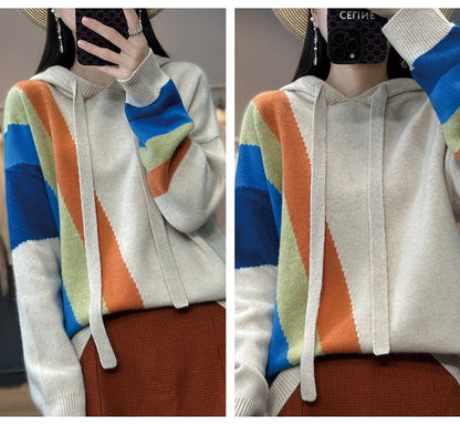 Well Tailored Sweater with a Graceful Silhouette