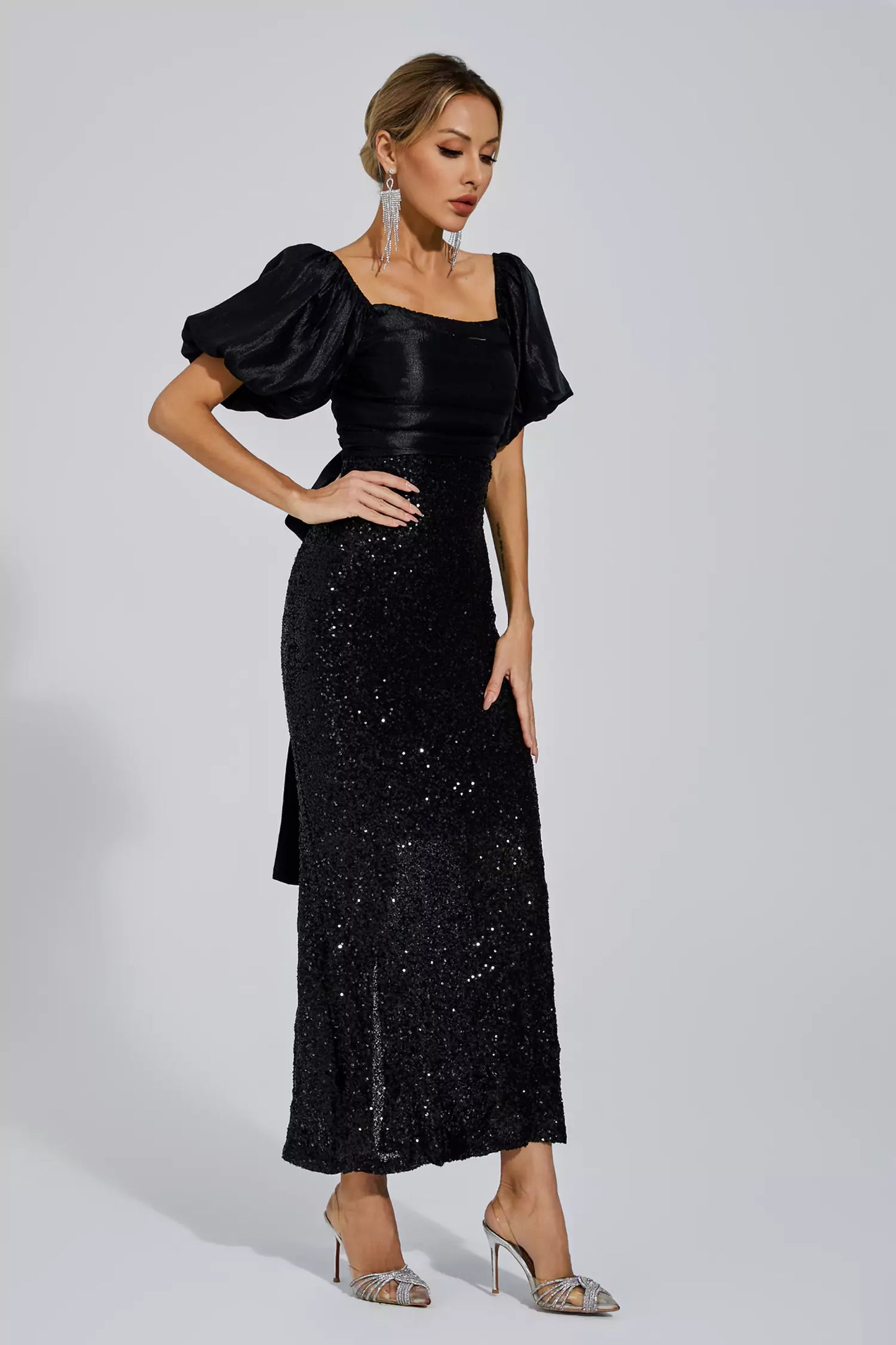 Polished Dress with an Effortless Classic Look