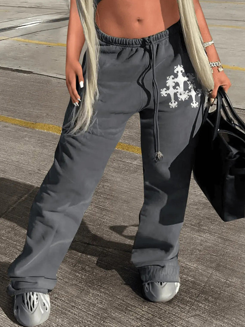 Classic Vintage Pants with a Flattering Fit