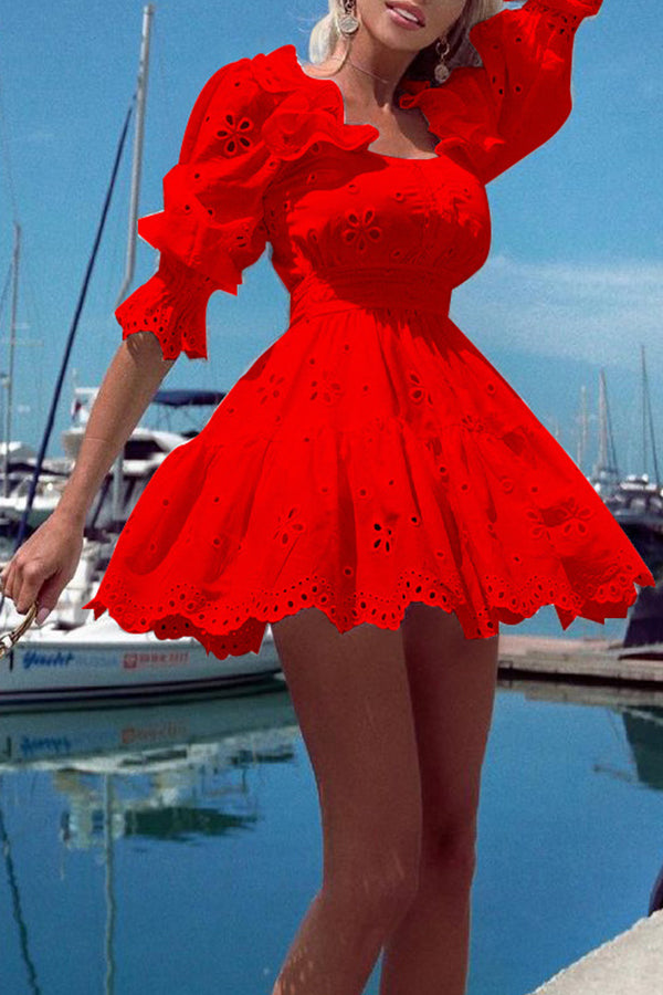 Effortlessly Elegant Dress with a Timeless Design