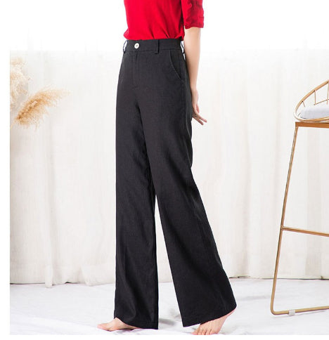 Effortlessly Elegant Pants with a Timeless Design