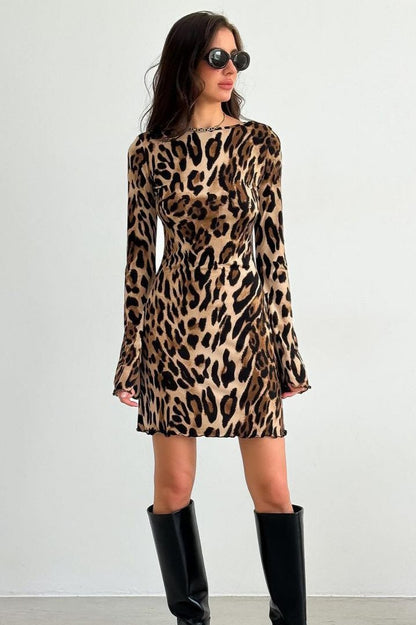 Polished Dress with an Effortless Classic Look