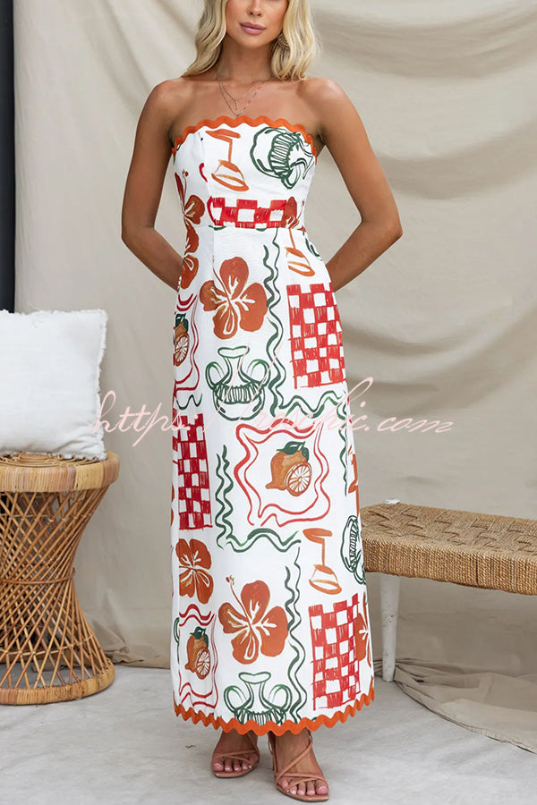 Beautifully Finished Dress in a Timeless Design