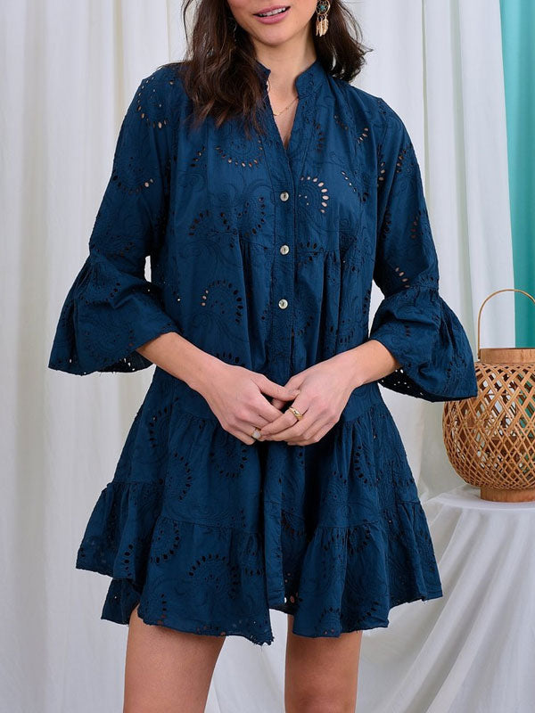 Well Tailored Dress with a Graceful Silhouette