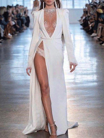 Sophisticated Dress with a Clean Classic Look
