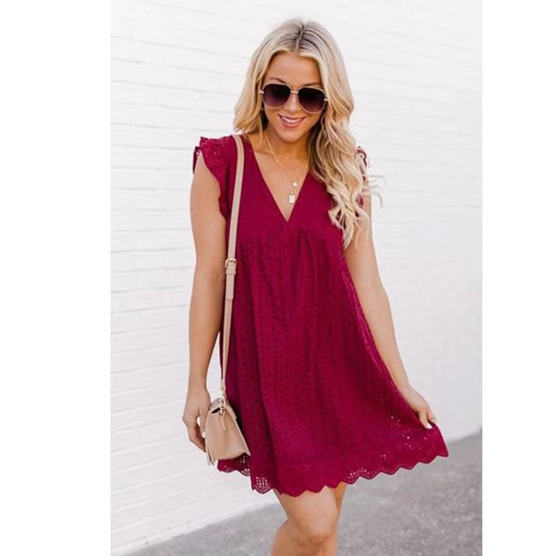 Classic Vintage Dress with a Flattering Fit