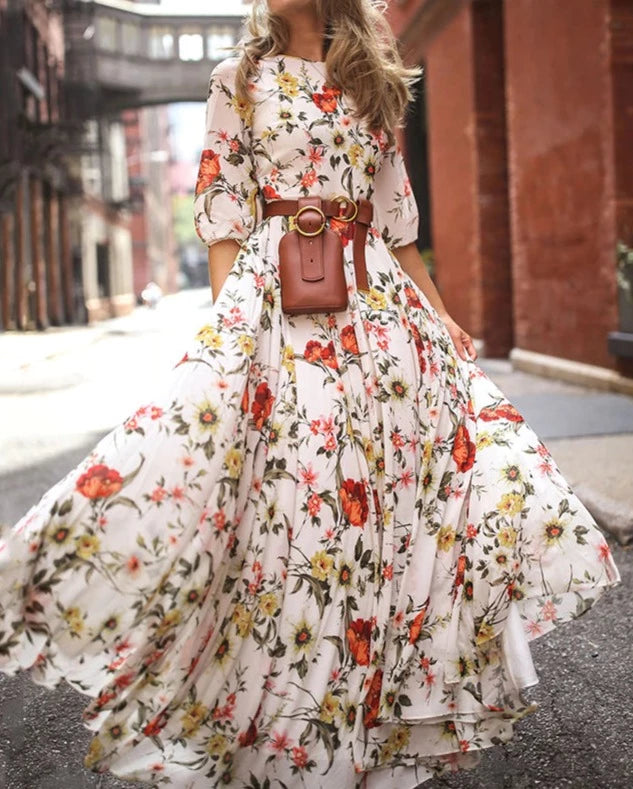 Classic Vintage & Enduringly Stylish Dress