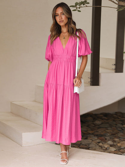 Effortlessly Elegant Dress with a Timeless Design