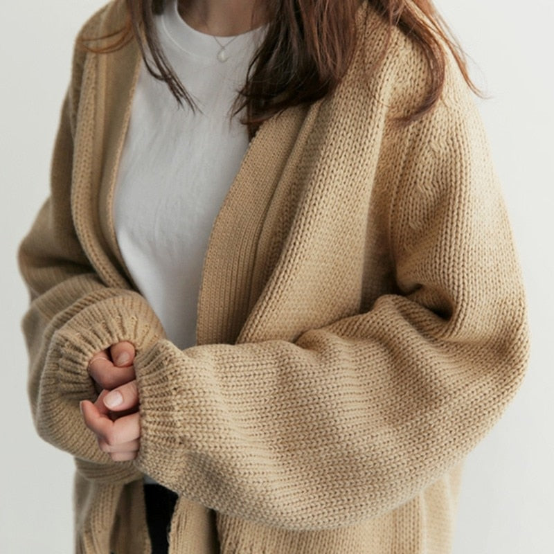 Elegantly Styled Cardigan for Everyday Wear