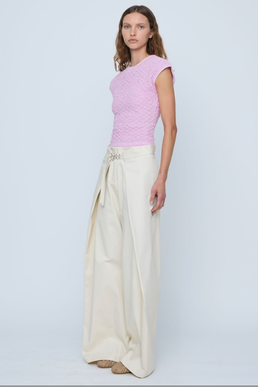 Elegantly Styled Pants for Everyday Wear