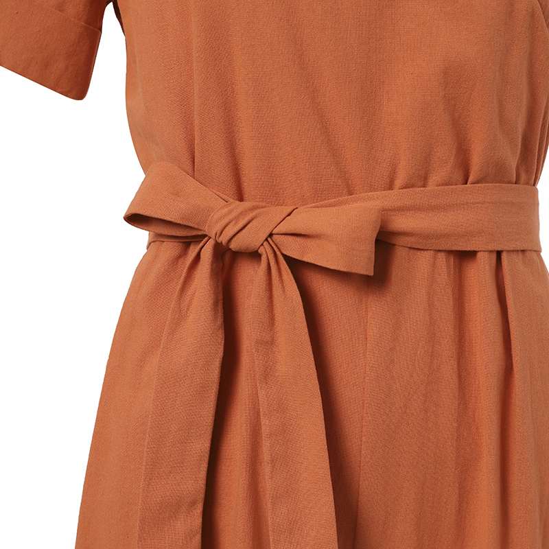 Beautifully Finished Garment in a Timeless Design