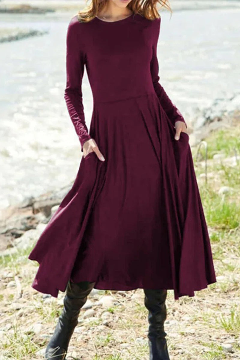 Classic Vintage & Enduringly Stylish Dress