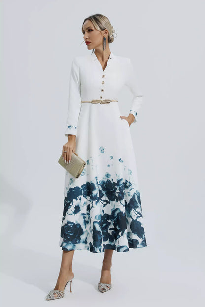 Classic Vintage Dress with a Flattering Fit