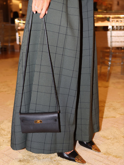 Classic Vintage Jacket with a Flattering Fit