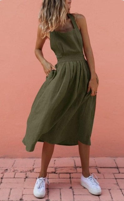 Sophisticated Dress with a Clean Classic Look