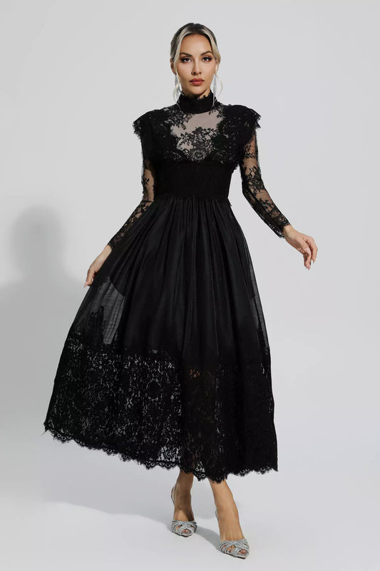 Gracefully Styled Dress for Any Occasion