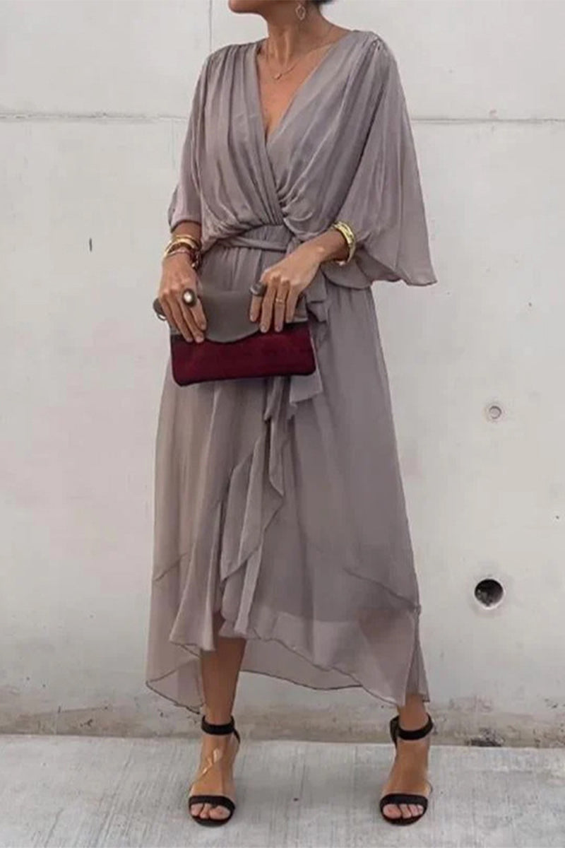 Sophisticated Dress with a Clean Classic Look