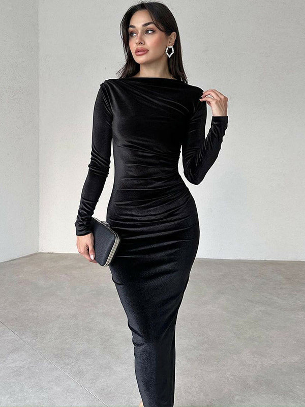 Classic Vintage Dress with a Flattering Fit