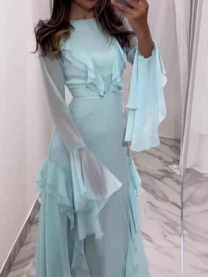 Gracefully Styled Dress for Any Occasion