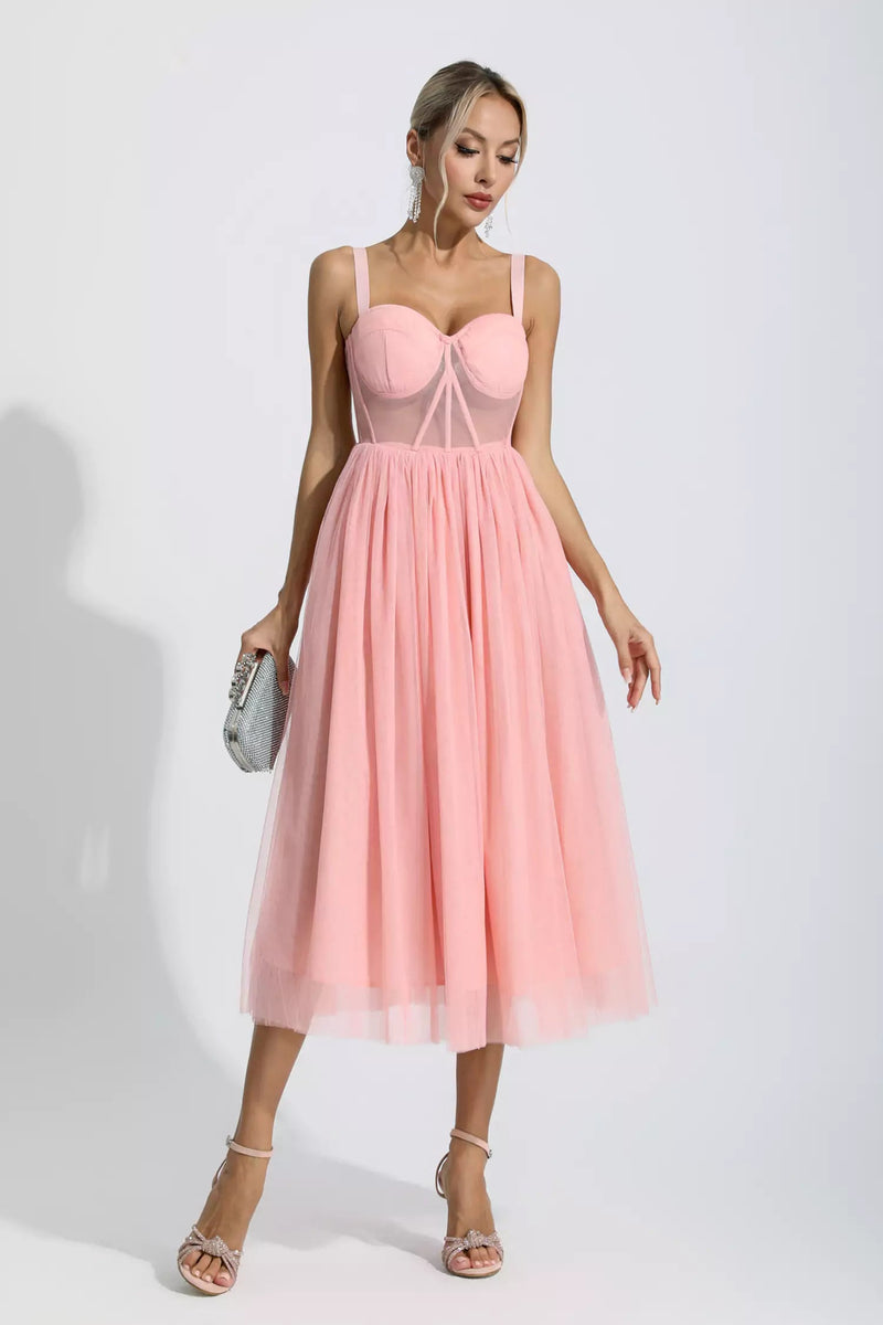 Polished Dress with an Effortless Classic Look