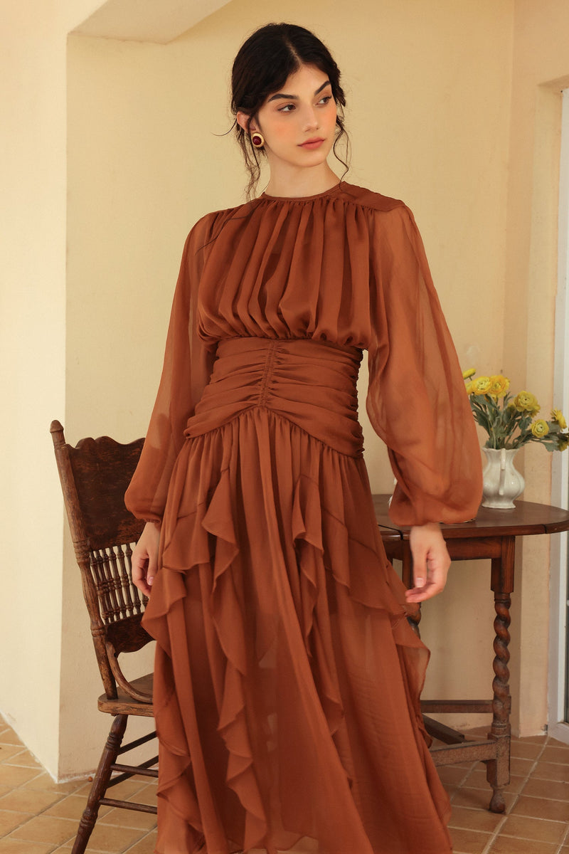 Beautifully Crafted Dress in a Classic Style