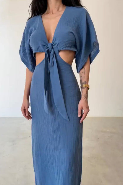Effortlessly Elegant Dress with a Timeless Design
