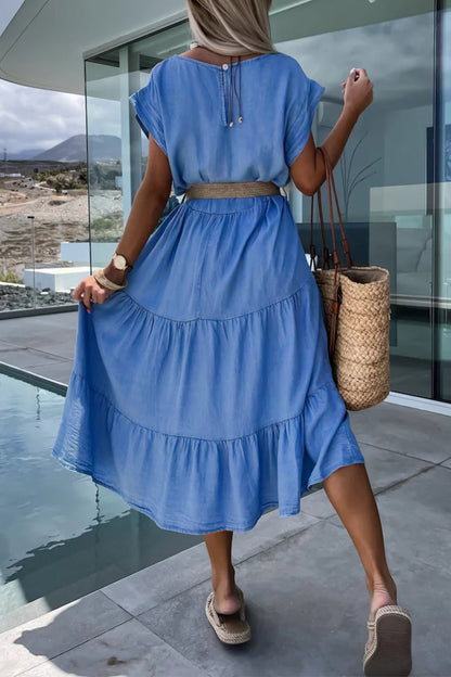 Gracefully Styled Dress for Any Occasion