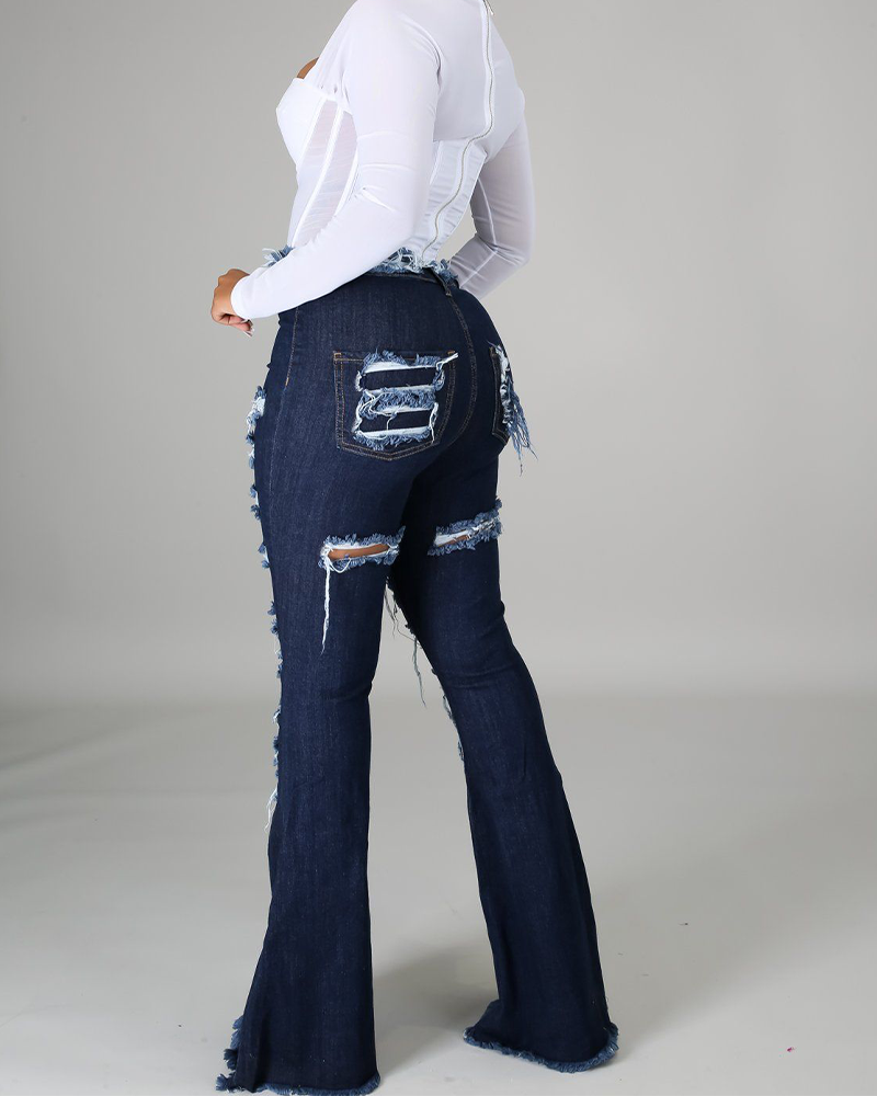 Beautifully Finished Garment in a Timeless Design