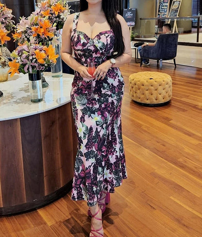 Classic Vintage & Enduringly Stylish Dress