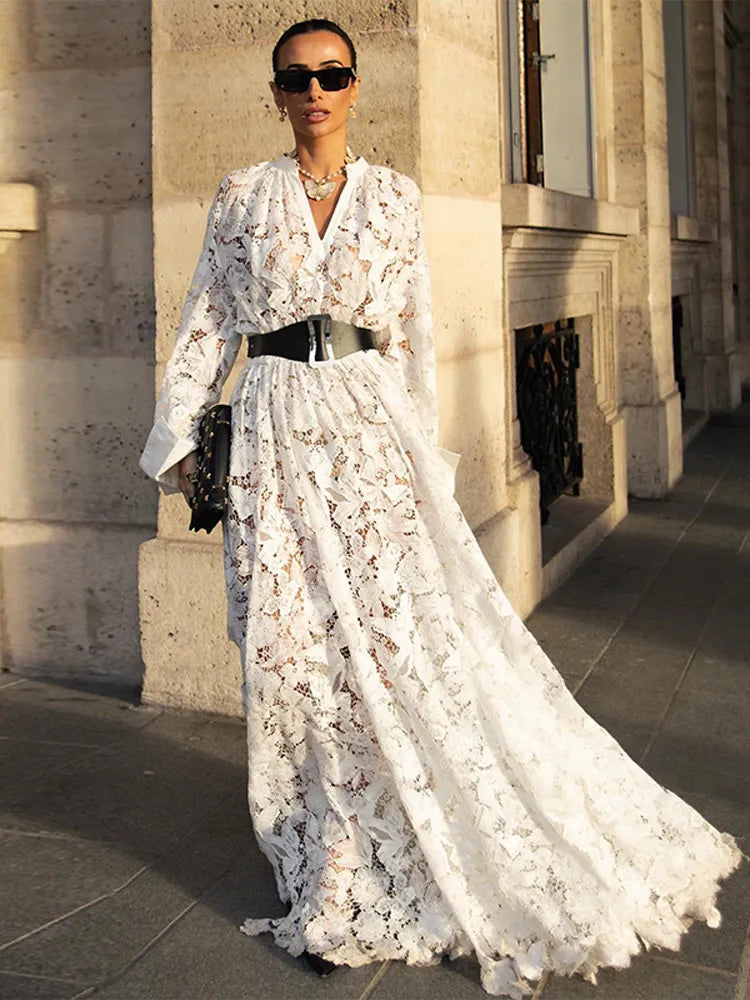 Classic Vintage & Enduringly Stylish Dress