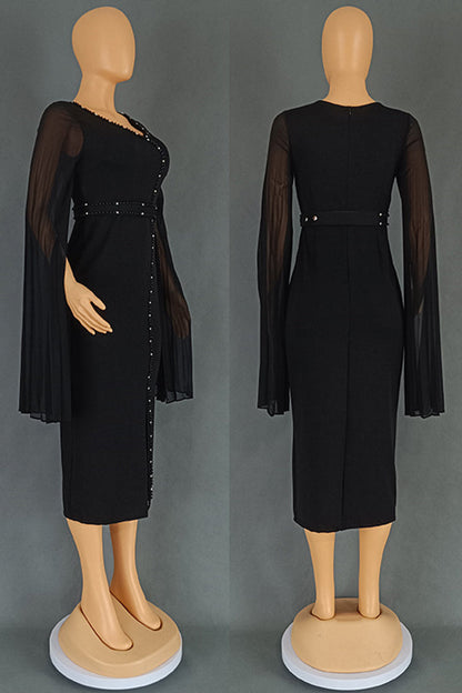 Beautifully Finished Dress in a Timeless Design