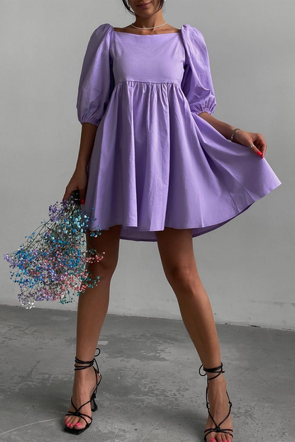 Well Tailored Dress with a Graceful Silhouette