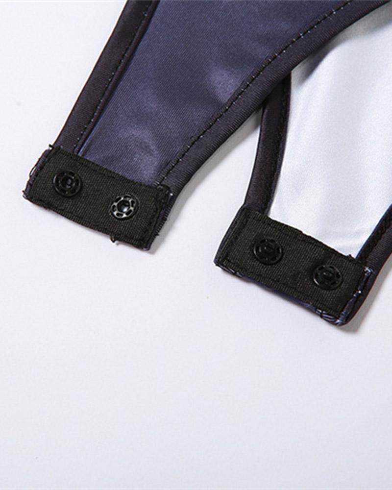 Effortlessly Elegant Garment with a Timeless Design